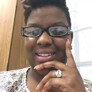 Meet your Posher, Chanelle